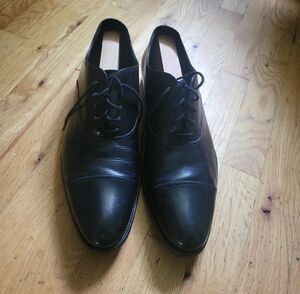 Elegant Black Leather Men's Oxfords